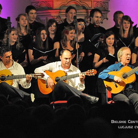 PACO PEÑA